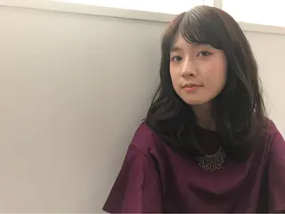 ミディアム カラー パーマ 鎌田 祥江のヘアスタイル