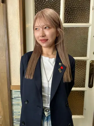 ロング ハイトーンカラー🍑 心斎橋のヘアスタイル