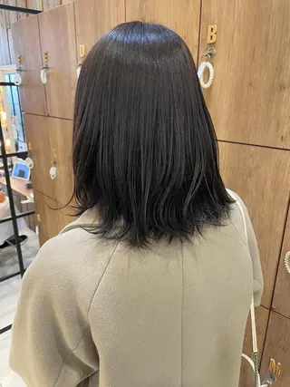 ミディアム 透明感color吉田 沙羅のヘアスタイル
