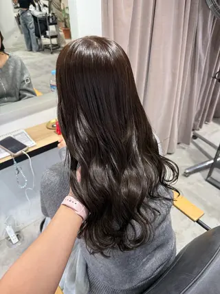 ロング ALLYS 渋谷店所属・最高級の艶のある カラーmei🎨のヘアスタイル