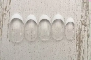 ネイル ネイルサロンshiki 平塚店所属・齋藤 真羽のネイルデザイン