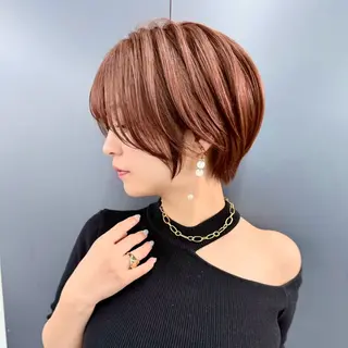 ショート ショート/レイヤー/ 縮毛矯正/ 渡邊莉玖のヘアスタイル