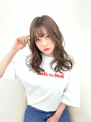 セミロング 縮毛矯正/白髪ぼかし ショートボブ/鈴木のヘアスタイル