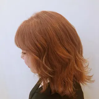 ミディアム カラー しもかわ かほのヘアスタイル