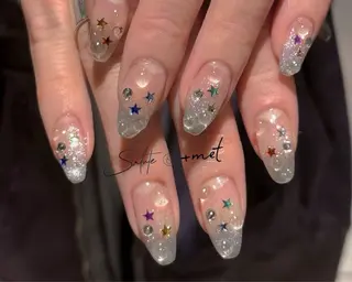 ネイル 堀内 美里のネイルデザイン