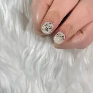 ネイル nail salon hoLLyhockのネイルデザイン