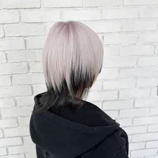 ミディアム レイヤーブリーチ特化 ホワイト専門/岸のヘアスタイル