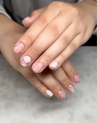 ショート ダンビーニャム サロールのネイルデザイン