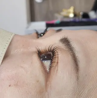 マツエク・マツパ Refoile所属・11/4open👏 Refoile🎉のマツエク・マツパデザイン