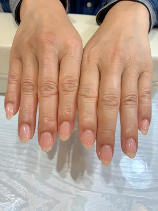 ネイル Nest 岩崎のネイルデザイン