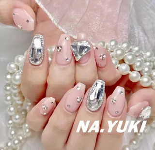 ネイル 🌷 Mooning 🌷のネイルデザイン