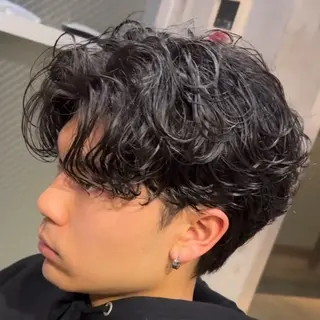 ミディアム パーマ ヘアアレンジ メンズ fifth Tokyo所属・fifth 石川 凪のヘアスタイル