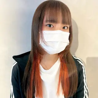 セミロング カラー デザインカラー/パー マ🦖外岡咲希🦖のヘアスタイル