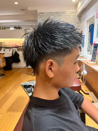 メンズ 縮毛矯正/髪質改善/ ハイトーン/Makoのヘアスタイル