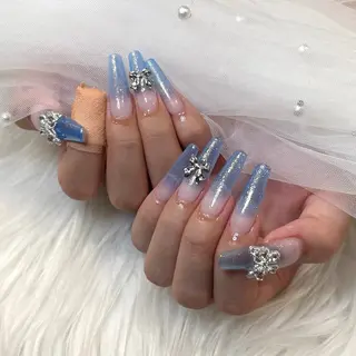 ネイル nailsalon Moa【モア】所属・natsuki 🦊🩶のネイルデザイン