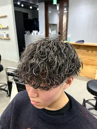 ショート パーマ メンズ メンズ支持率NO.1 マサキのヘアスタイル