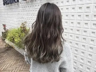 ロング カラー ヘアアレンジ 🌈髪質改善カラーの 🌈坂本侑樹のヘアスタイル