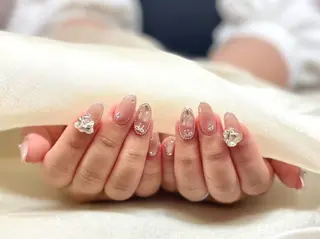 ネイル CHERIR Emiのネイルデザイン