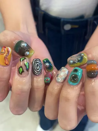 ネイル 🎀ボブ＋ハイトーン シュカ👶🏻のヘアスタイル