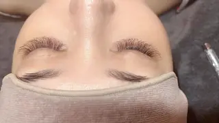 マツエク・マツパ マツエク·花所属・坂本 葵のマツエク・マツパデザイン