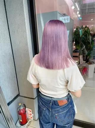 セミロング カラー ヘアアレンジ 🩶【推しハイトーン 】yuzu🩶のヘアスタイル