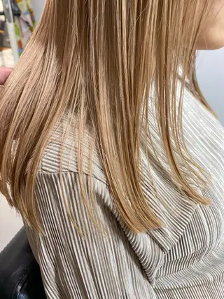 セミロング カラー 栄・伏見 JOULE'Sのヘアスタイル