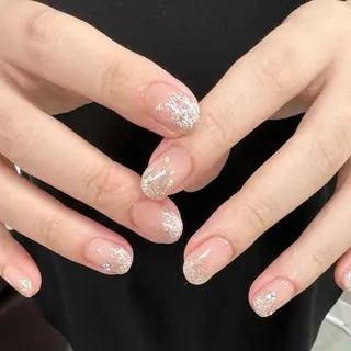 ネイル nailstudio eviz新宿店のネイルデザイン