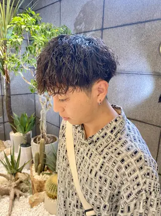 パーマ メンズ 酸スト/フェザー パーマ/三谷海斗のヘアスタイル
