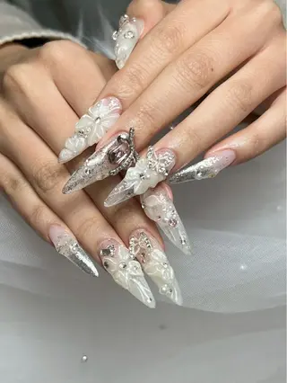 ネイル Mio_ Noiranailのネイルデザイン