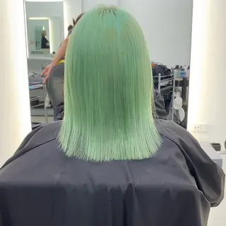 ミディアム ウルフカット /ブリーチayamiのヘアスタイル