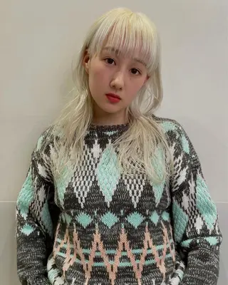 ミディアム カラー SALOWIN所属・ブリーチ✨ ボブ🪢レイヤーのヘアスタイル