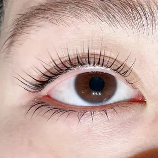 マツエク・マツパ Aim NAIL&EYELASH.BROW立花店所属・Aim立花店 Mihoのマツエク・マツパデザイン