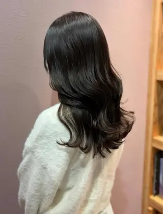 セミロング カラー belta.🧸👒 福島未央のヘアスタイル