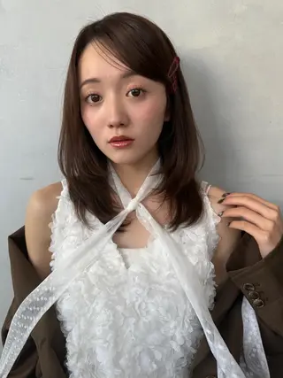 セミロング SHEA.所属・表参道SHEA Am i／レイヤーカットのヘアスタイル