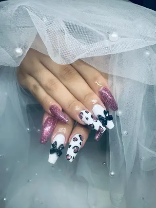 ネイル Moana所属・宮崎 美涼のネイルデザイン