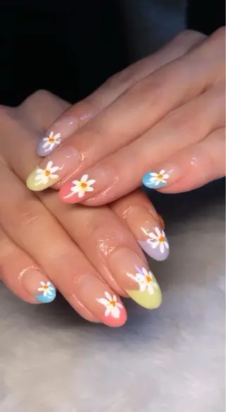 ネイル 宮本 百合子のネイルデザイン