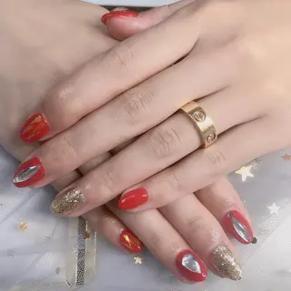 ネイル ネイルサロンエクラ 🫧Shizukaのネイルデザイン