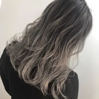 セミロング カラー ⭐️Shelter by TOKYO⭐️のヘアスタイル