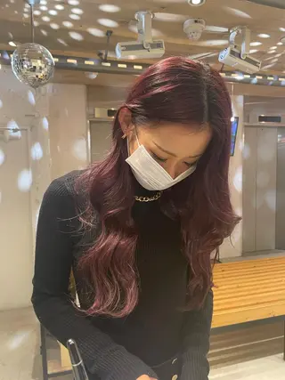 ロング カラー 艶ハイトーン👑♡ NATSUKIのヘアスタイル