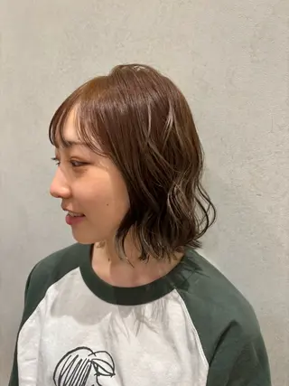 ミディアム Cloe 銀座 【クロエ ギンザ】所属・ハイトーン/暖色 カラー/maoのヘアスタイル