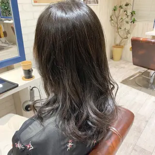 ミディアム カラー 白井 聖人のヘアスタイル