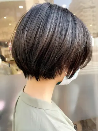 ショート ショート/ボブ/ 白髪ぼかし/しんやのヘアスタイル