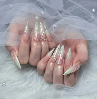 ネイル Julli NailStudioのネイルデザイン