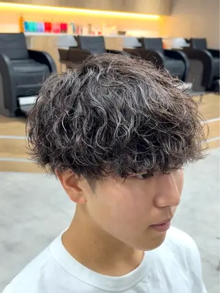 ショート パーマ メンズ メンズパーマ/ 新潟駅/佐藤裕のヘアスタイル
