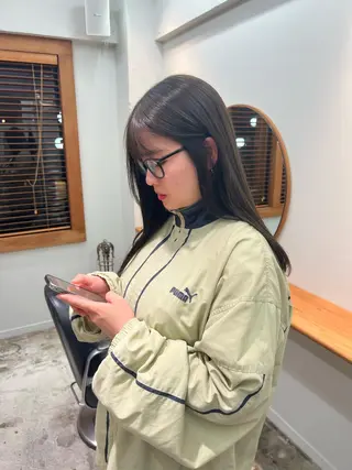 カラー aiko【艶カラー ・ミニモ年内で終了】のヘアスタイル