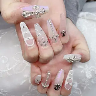 ネイル 💜MIYA nail川崎店のネイルデザイン