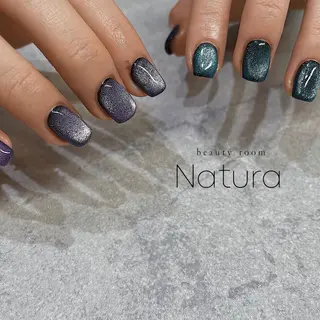 ネイル マツエク・マツパ アイブロウ beautyroom Naturaのネイルデザイン