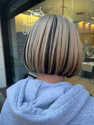 ショート カラー BUCKS【天王寺】 バックス【駅30秒】のヘアスタイル