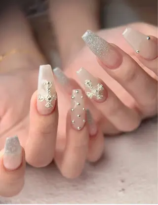 ネイル Lyna 池袋のネイルデザイン