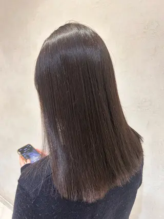 セミロング カラー 縮毛矯正/ 輝く透明感カラー🌺のヘアスタイル